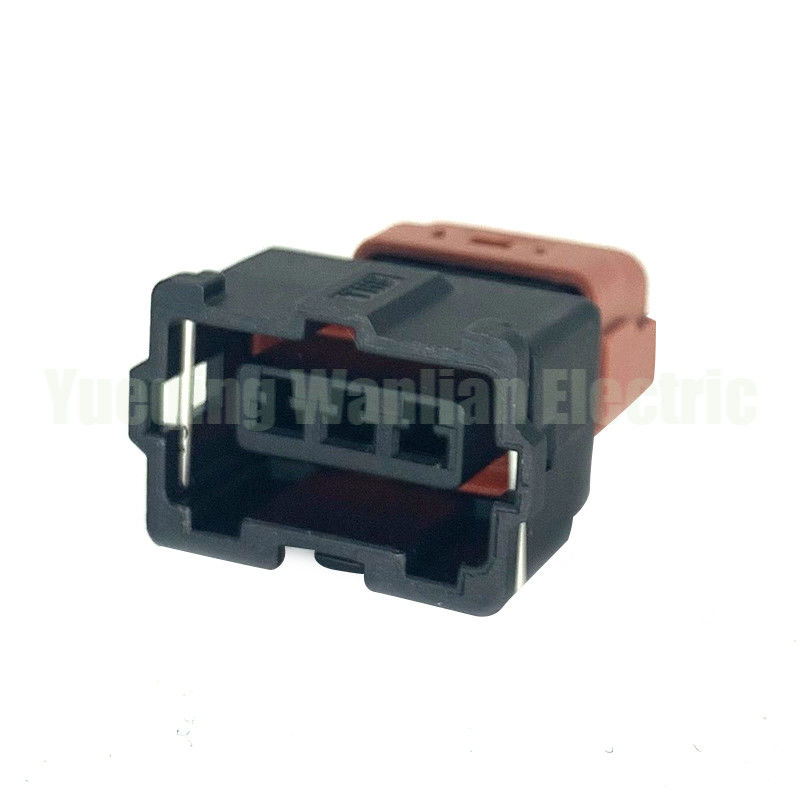 3 Pin Ignition Coil Connector PB185-03026 Mobil Tegangan Tinggi Ignition Coil Plug