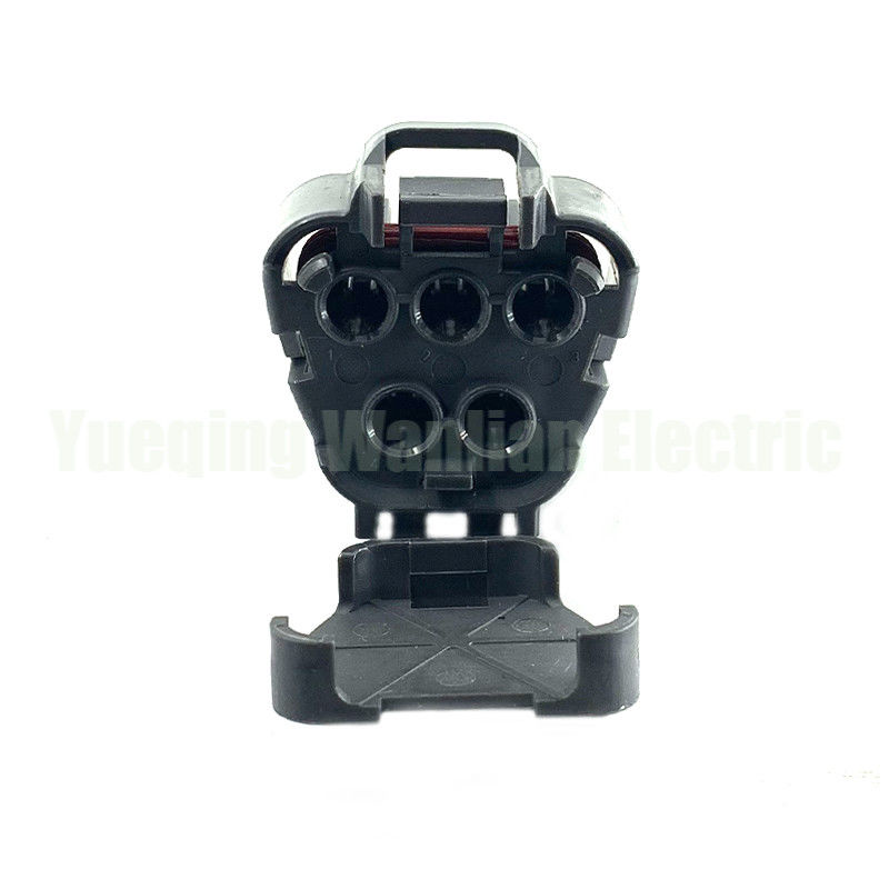 5 Pin MG641521-4 Auto Gasoline Oil Pump Assembly Plug Female Waterproof Connector