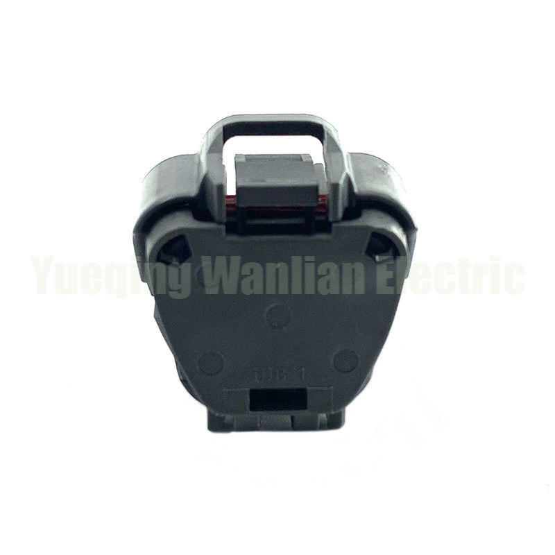 5 Pin MG641521-4 Auto Gasoline Oil Pump Assembly Plug Female Waterproof Connector