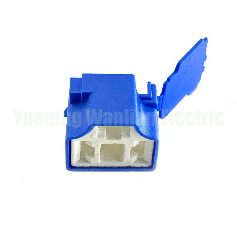 3 Pin H4-2B Keramik Mobil Konektor Auto Light Lamp Holder Soket 7.8mm Lamp Plug