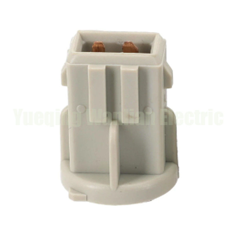 191941669A 2 Pin Pemegang Lampu Lampu Mobil / Socket Base Lampu Untuk Transporter Kiri Kanan