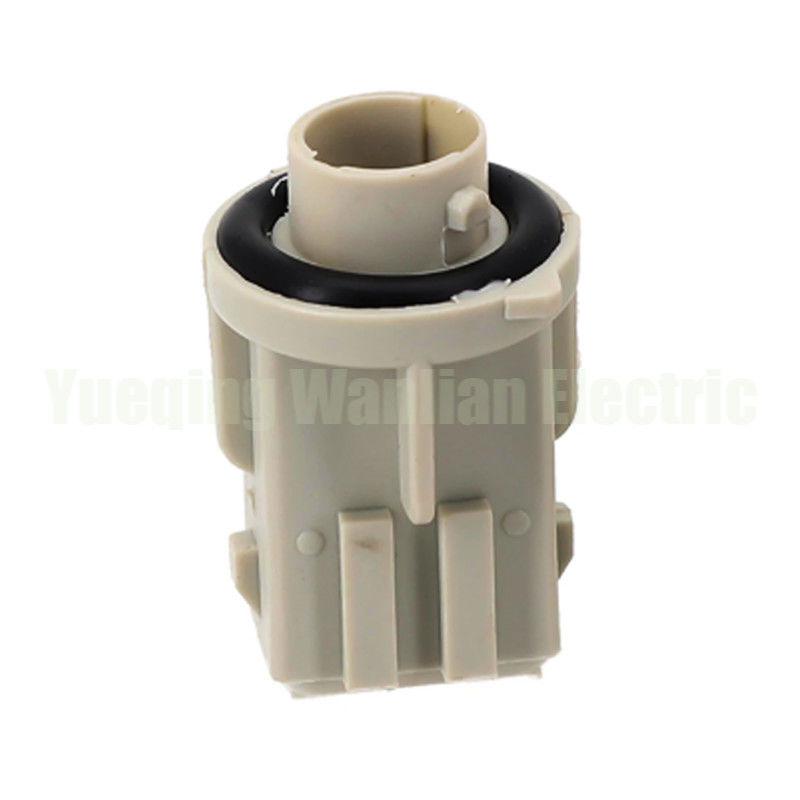 191941669A 2 Pin Pemegang Lampu Lampu Mobil / Socket Base Lampu Untuk Transporter Kiri Kanan