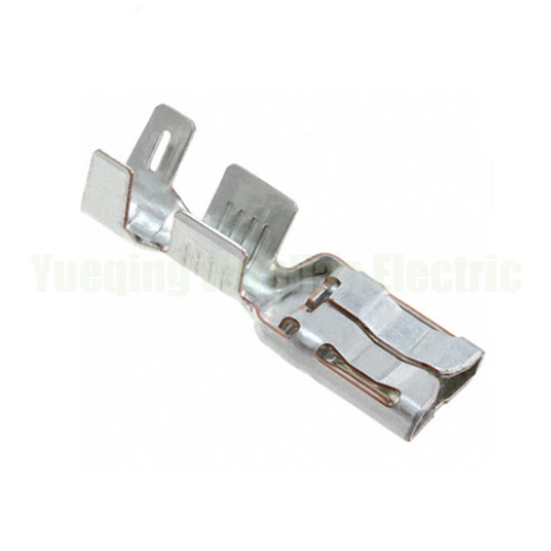 1544133-1 Mobil Splices Wire Terminal Crimp Pin Listrik Untuk Auto Konektor