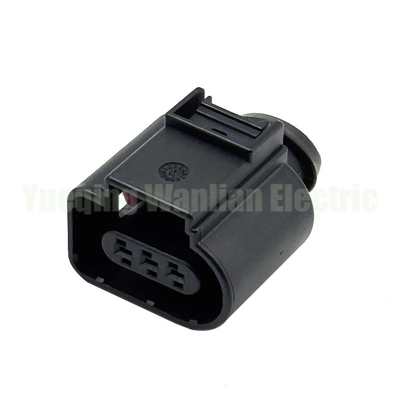 3 Pin 8K0973703 Kompresor AC Pressure Switch Intake Pressure Sensor Connector