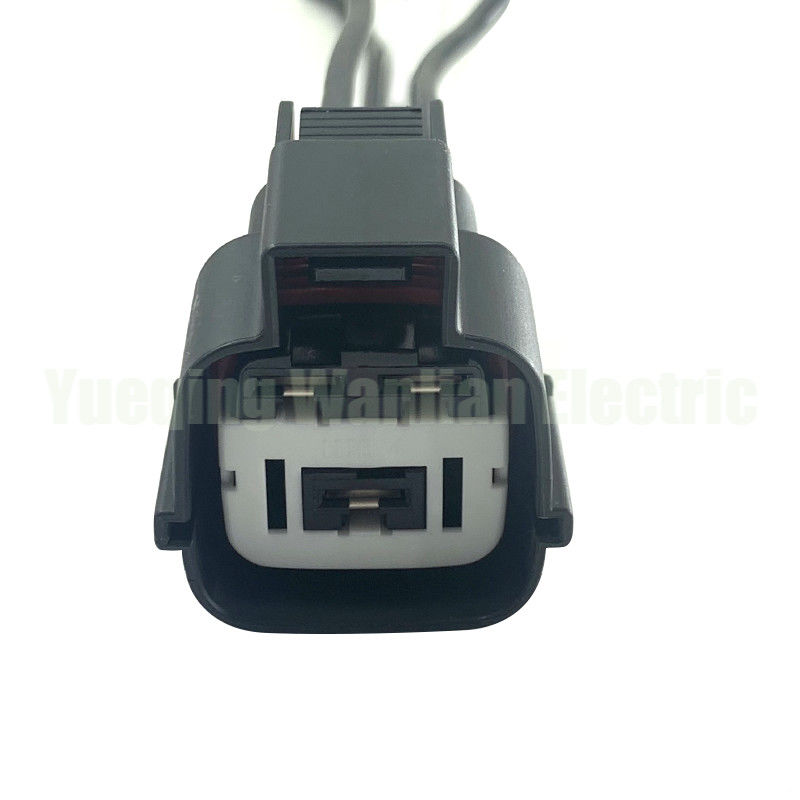 3 Pin MG652290 Mobil Wire Connector MG Electrical Connector Wire Harness Connector